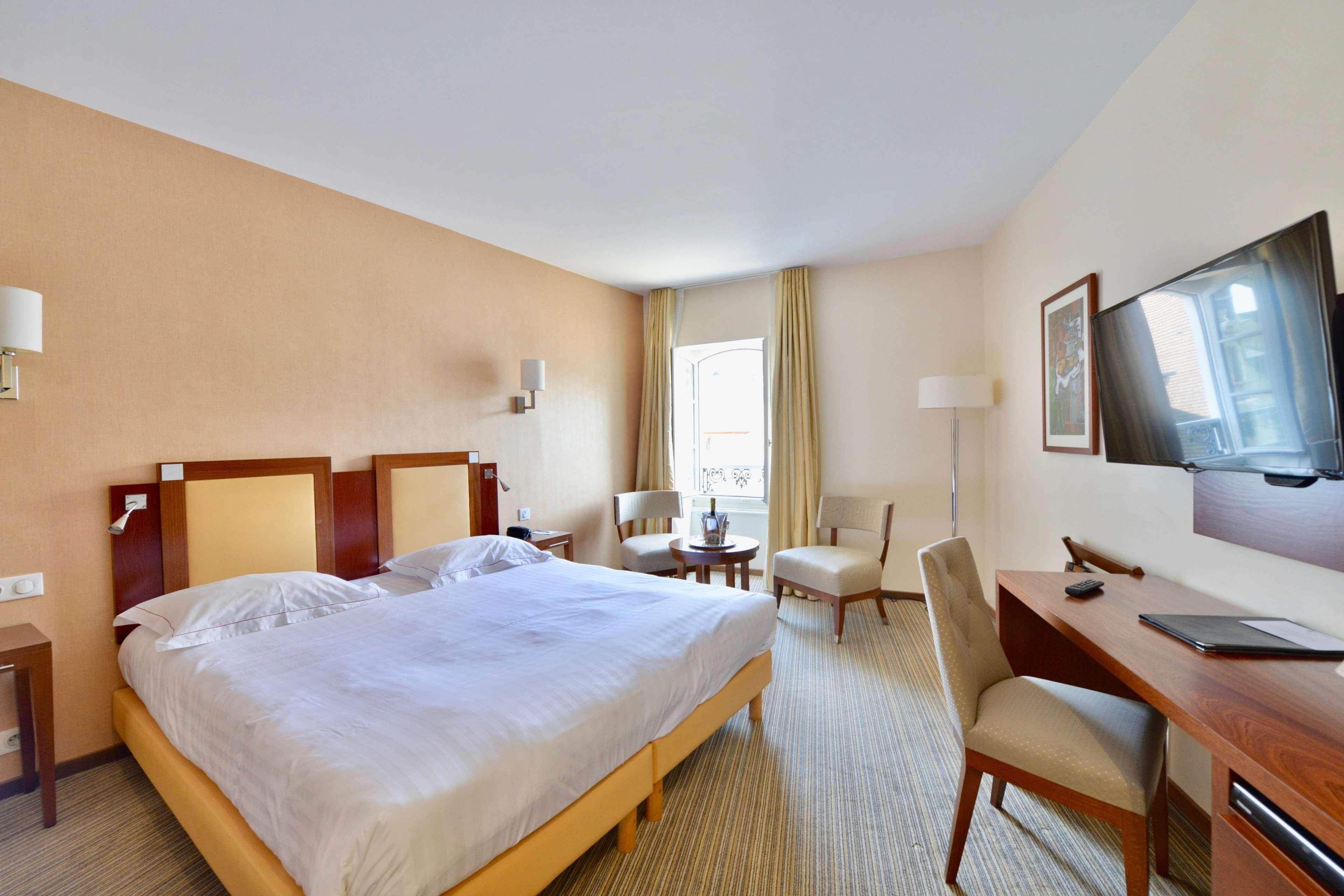 Best Western Plus Hotel D'Angleterre Бурж Екстер'єр фото