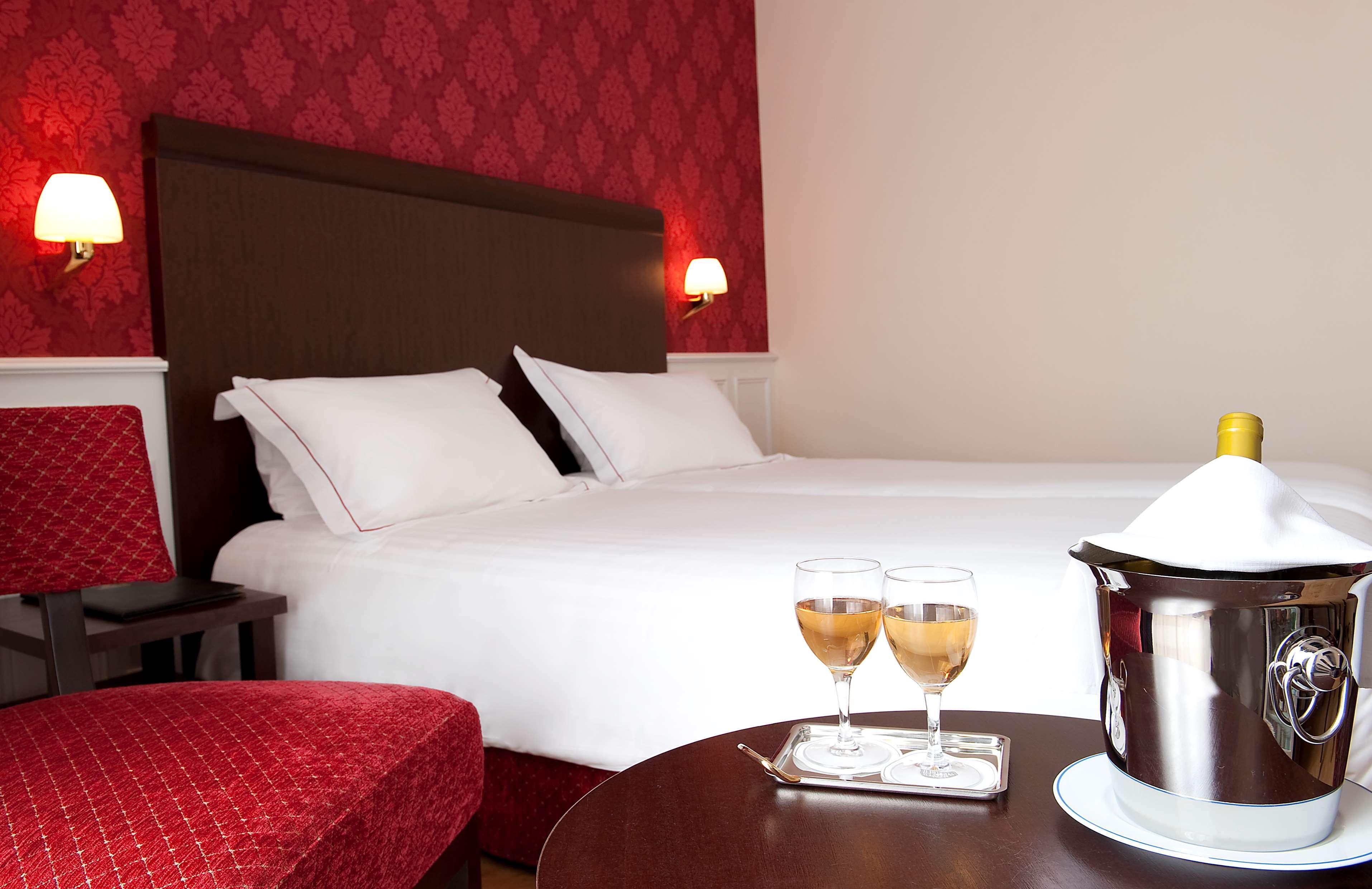 Best Western Plus Hotel D'Angleterre Бурж Екстер'єр фото