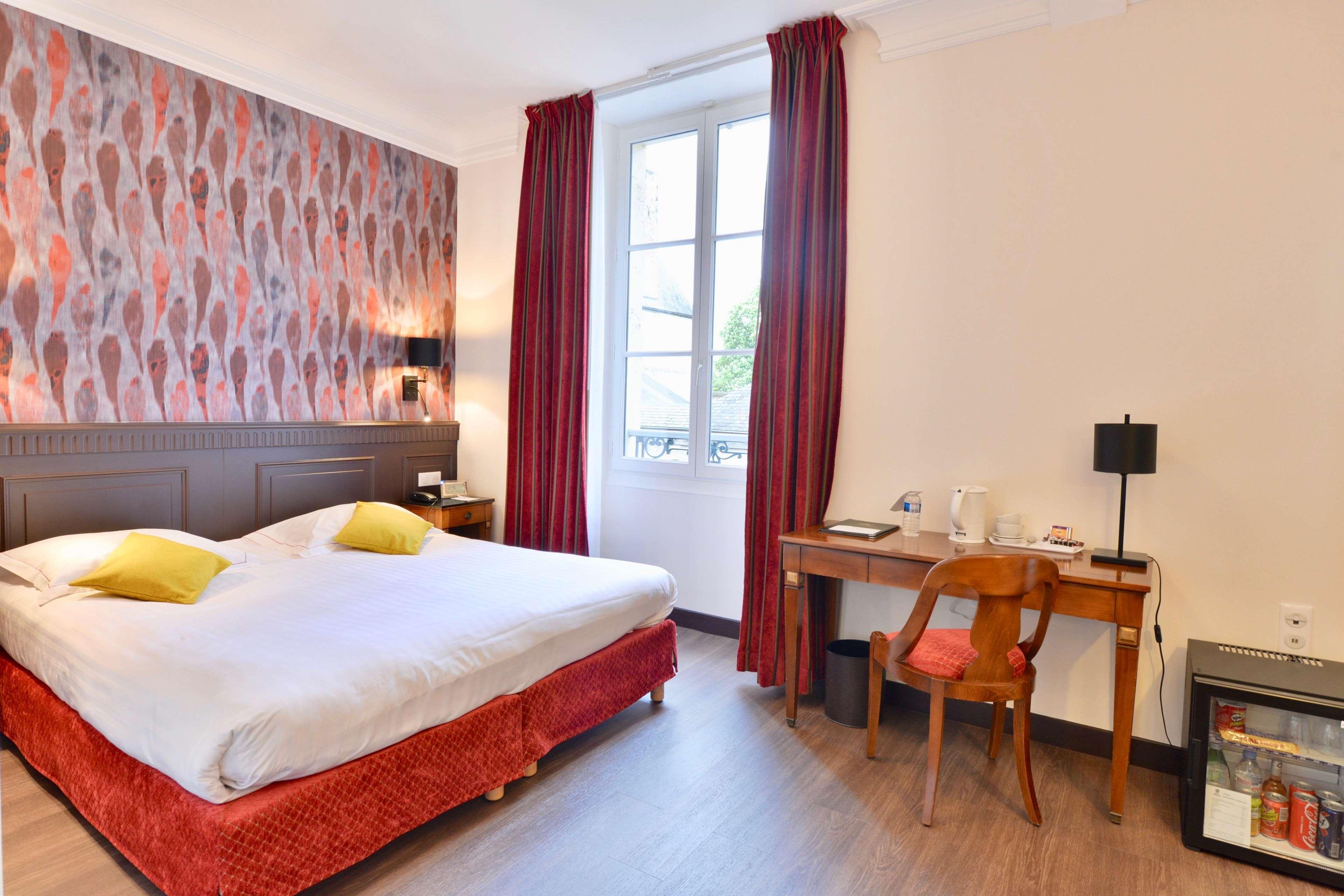 Best Western Plus Hotel D'Angleterre Бурж Екстер'єр фото