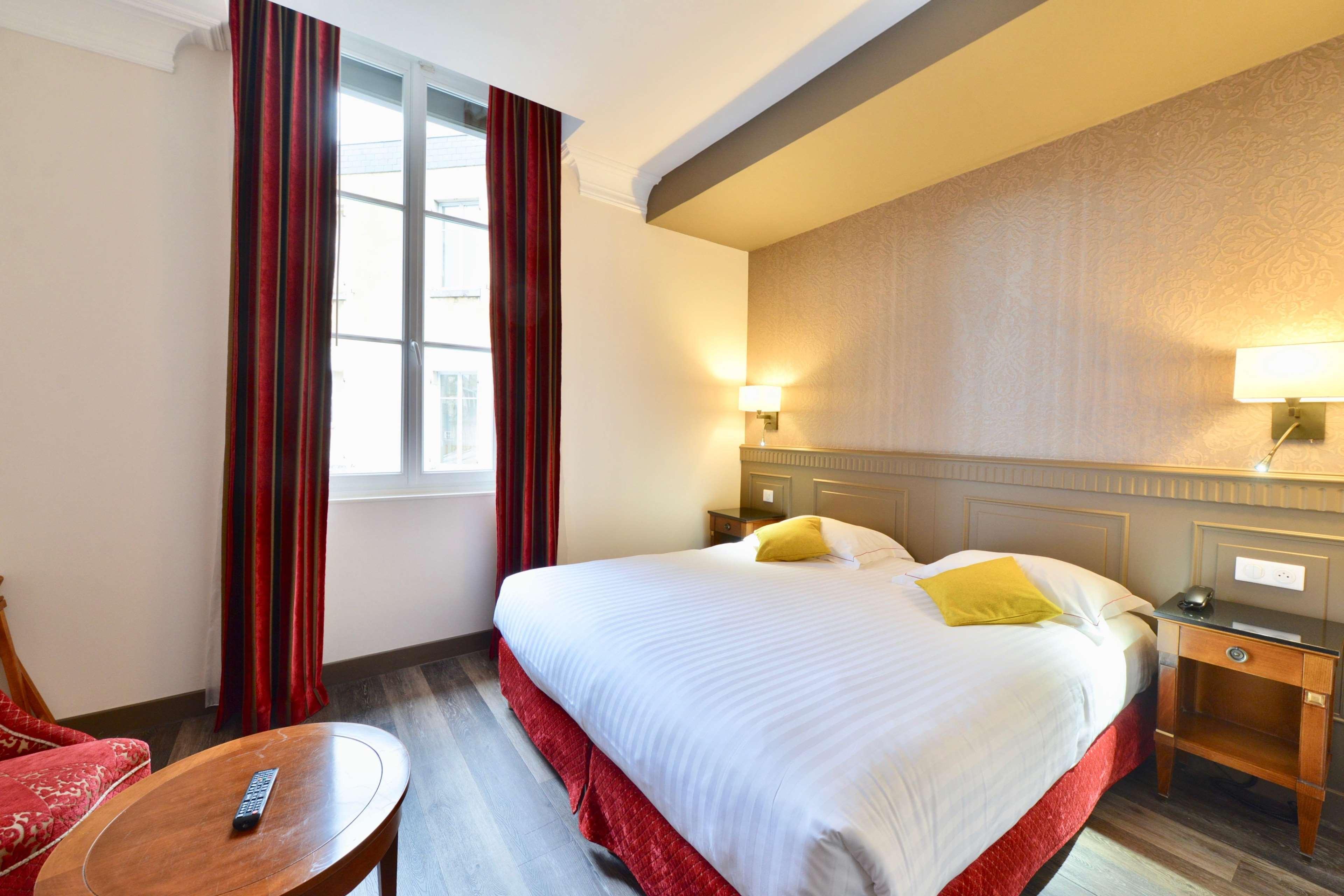 Best Western Plus Hotel D'Angleterre Бурж Екстер'єр фото