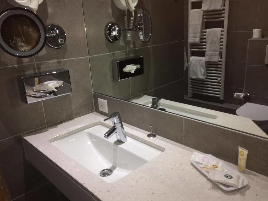 Best Western Plus Hotel D'Angleterre Бурж Екстер'єр фото